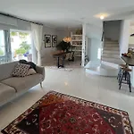 Private Pool Panoramic Views 别墅 阿德耶