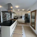 Private Pool Panoramic Views 别墅 阿德耶