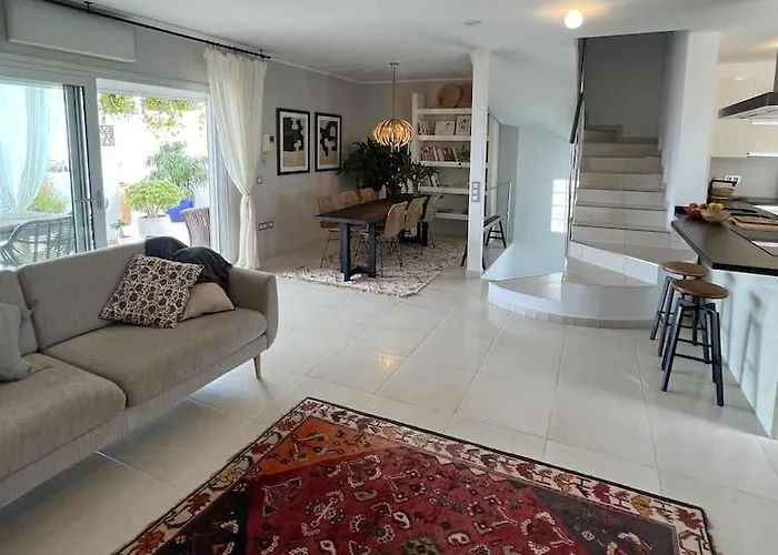 Private Pool Panoramic Views Вилла Адехе