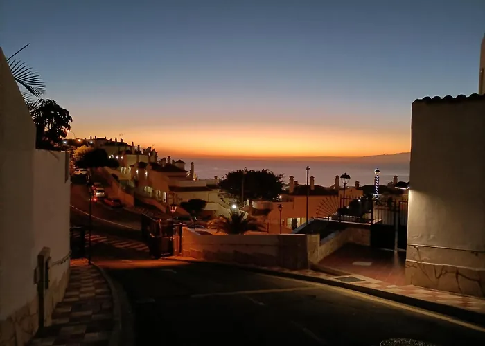 Private Pool Panoramic Views Вилла Адехе