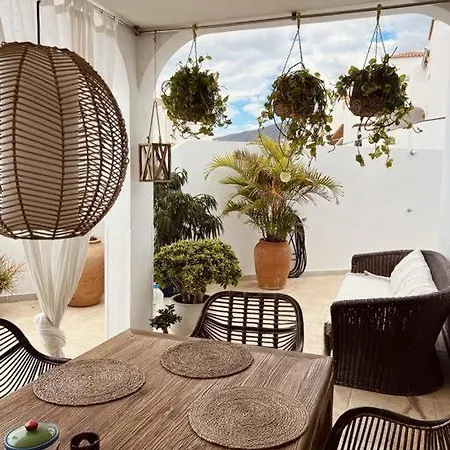 Private Pool Panoramic Views Адехе