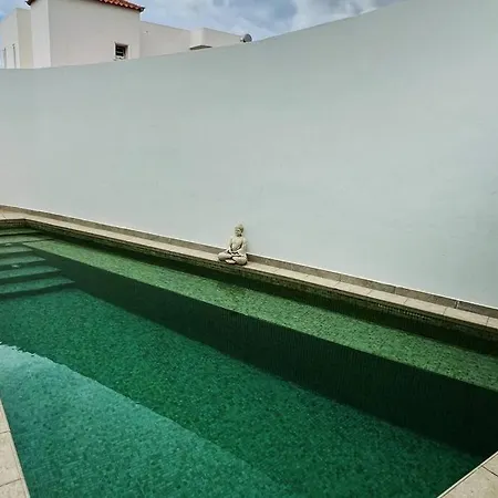 Private Pool Panoramic Views アデヘ